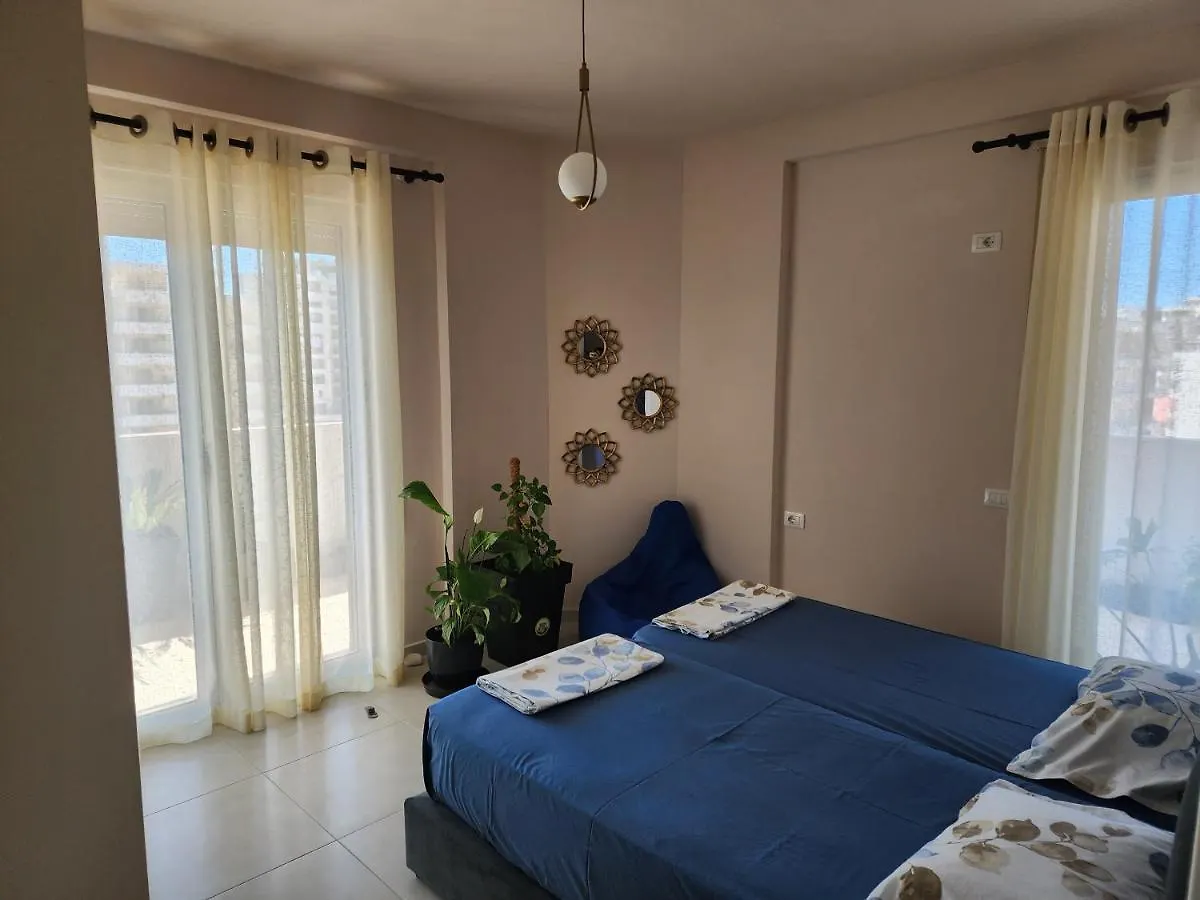 Kloan'S Apartment Vlore Albania